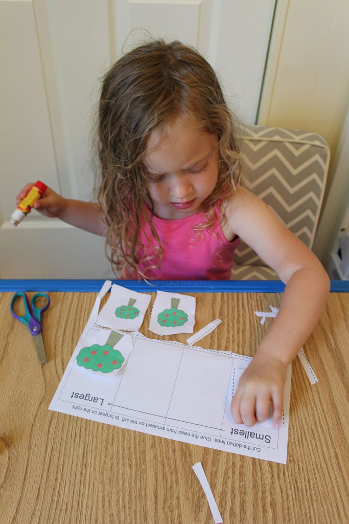 5 Inexpensive buys to keep the kids busy - Raising Hooks