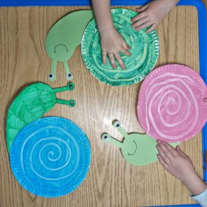 Paper Plate Snail - Raising Hooks